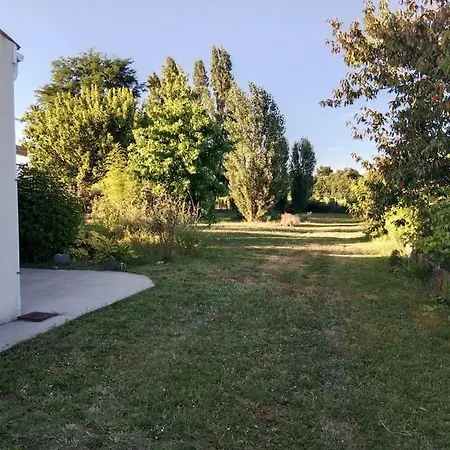 Maison A La Campagne 펜션 Meursac